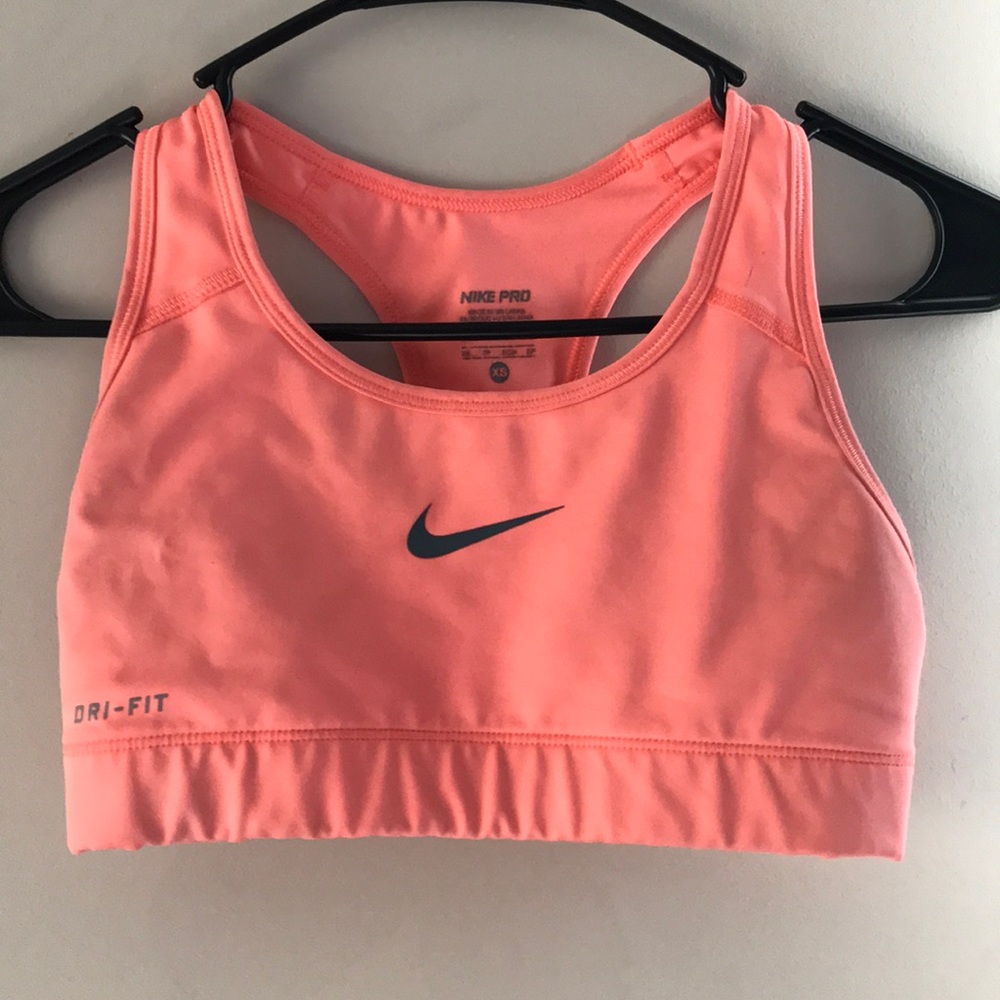 Sports bra
